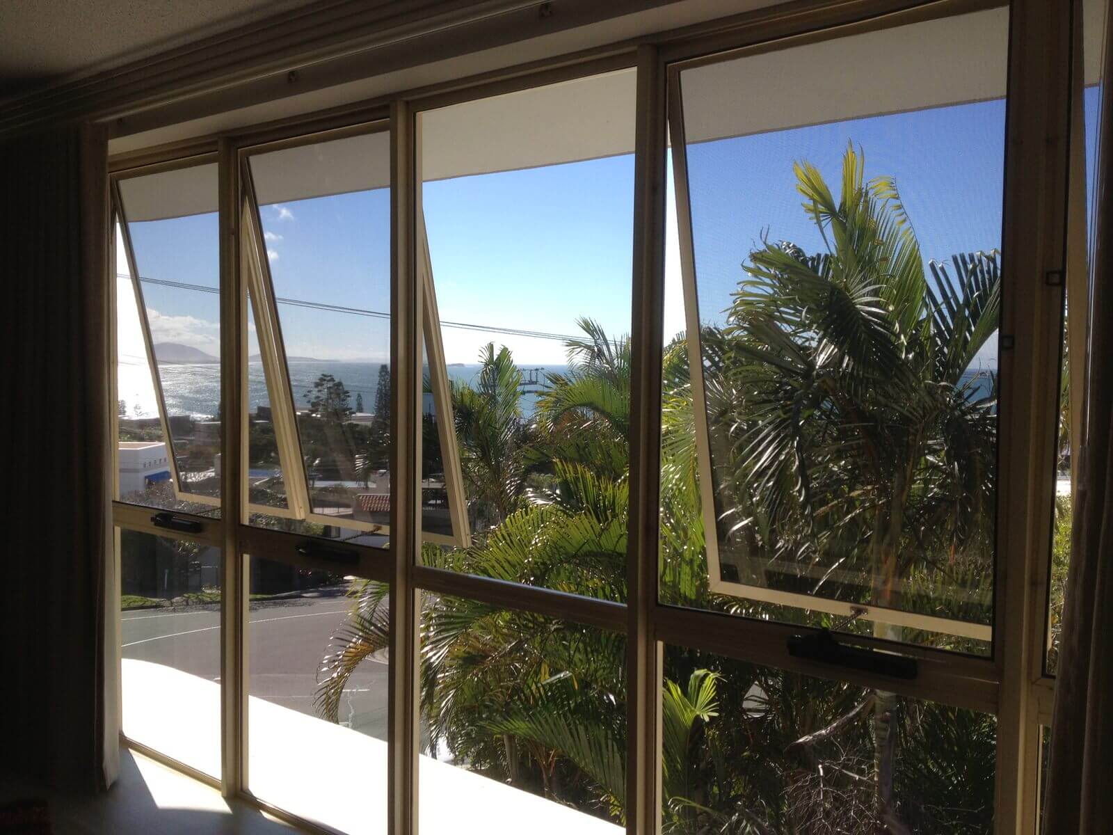 Home window tinting by Local Guys
