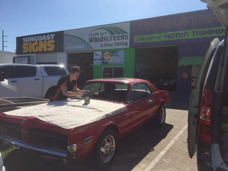Windscreen work by Local Guys